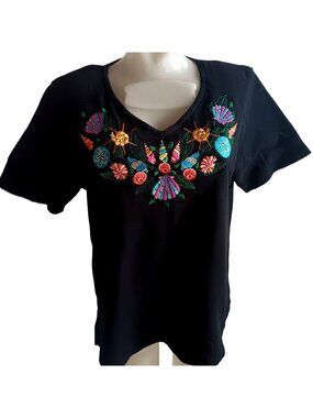 Women's T-Shirt Embroidered Large Floral Shell Padded Shoulders Top 1990s Mom